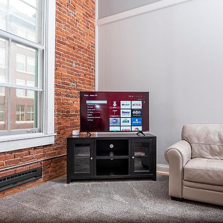 شقة Modern Lofts Next To Georgia St. & Convention Ctr. إنديانابوليس المظهر الخارجي الصورة