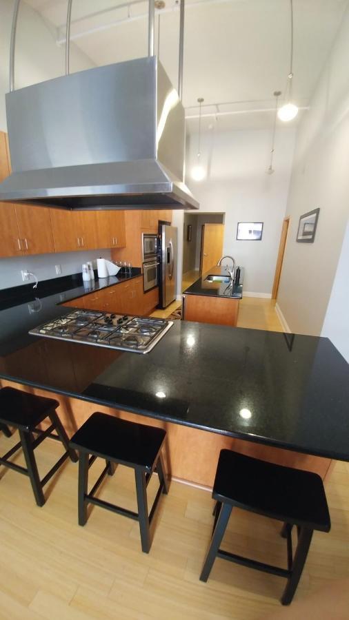 شقة Modern Lofts Next To Georgia St. & Convention Ctr. إنديانابوليس المظهر الخارجي الصورة