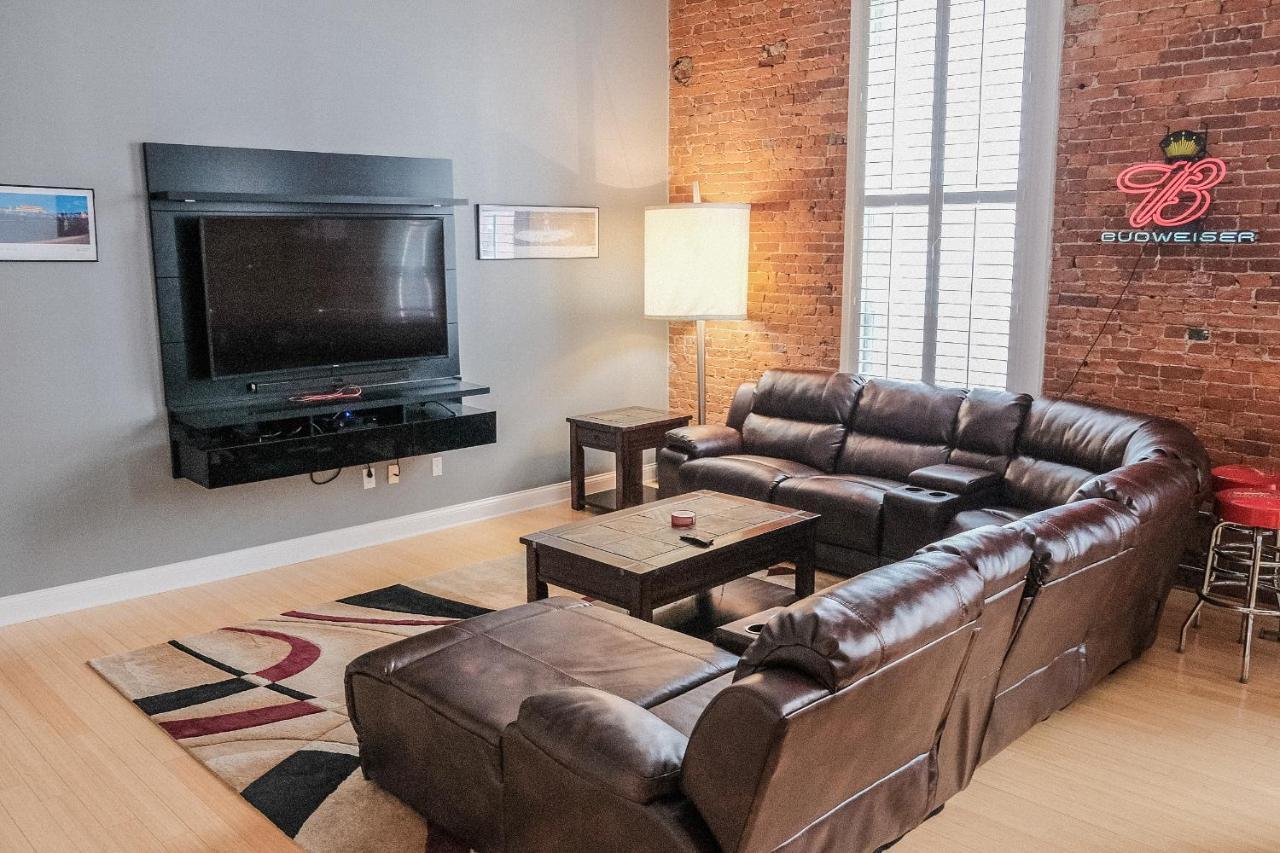 شقة Modern Lofts Next To Georgia St. & Convention Ctr. إنديانابوليس المظهر الخارجي الصورة