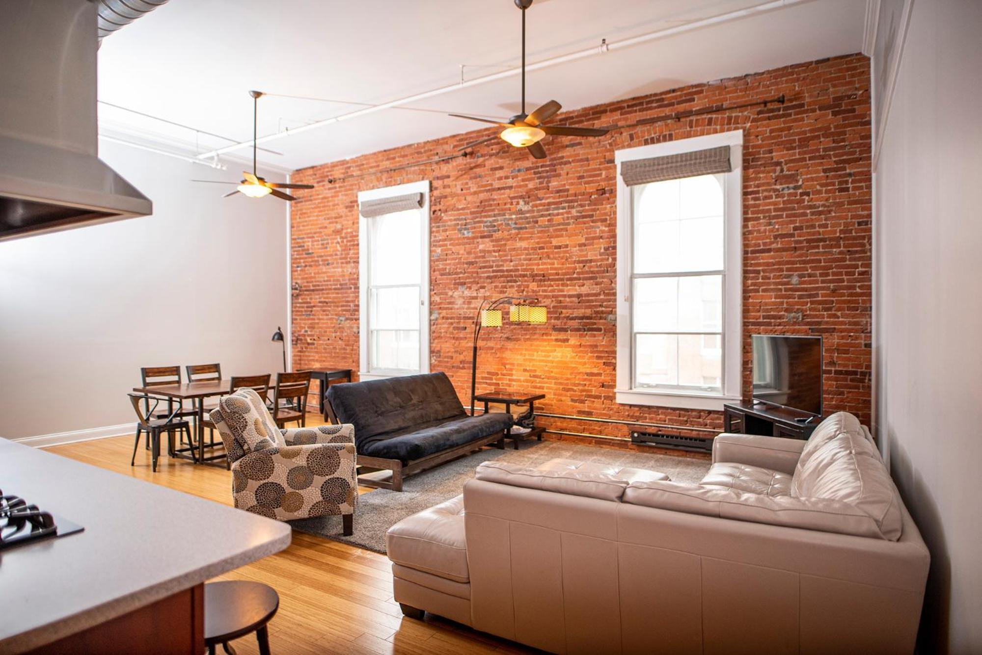 شقة Modern Lofts Next To Georgia St. & Convention Ctr. إنديانابوليس المظهر الخارجي الصورة